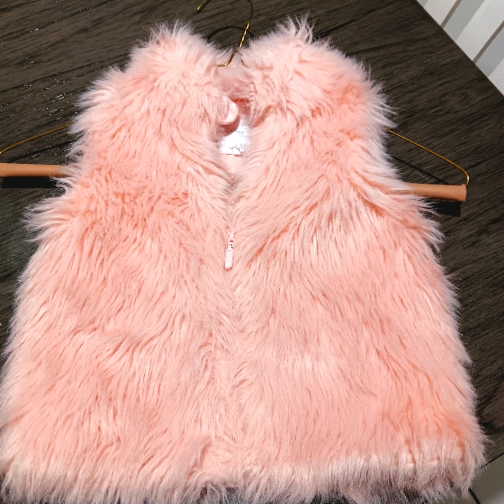 girl's vest for age dw 18 months without details wn perfect condition